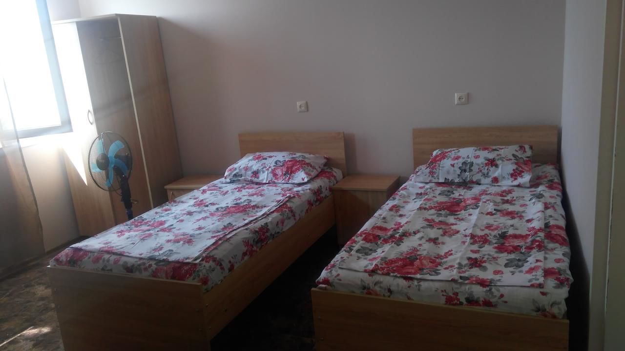 Отели типа «постель и завтрак» Private House In Kobuleti Кобулети-27